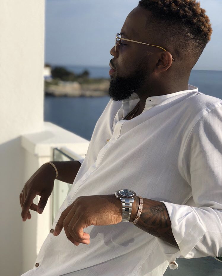 _Abundant1's tweet photo. Trying to decide on an album cover for my new album coming soon 🦅 https://t.co/5bWZFuDSJo