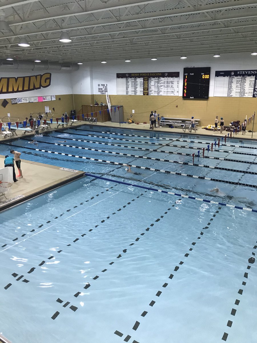 smonty33's tweet photo. Great swimming today @WWMSWolverines ! #waterwolverines https://t.co/ovgvvx8LeF