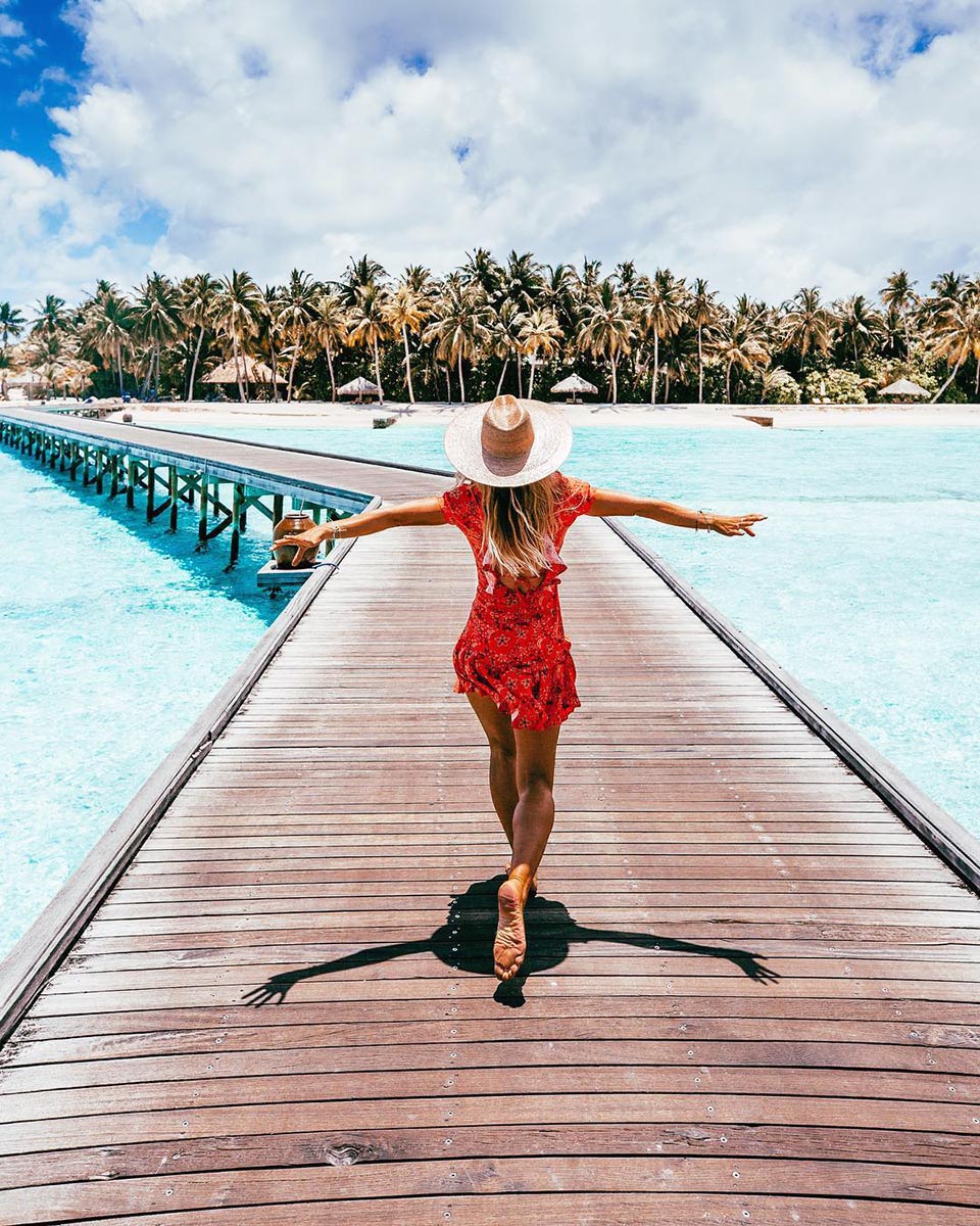 thezoereport's tweet photo. This South Asian country NEEDS to be on your travel bucket list: https://t.co/N6VtphIIqi https://t.co/hKCShbGCsZ