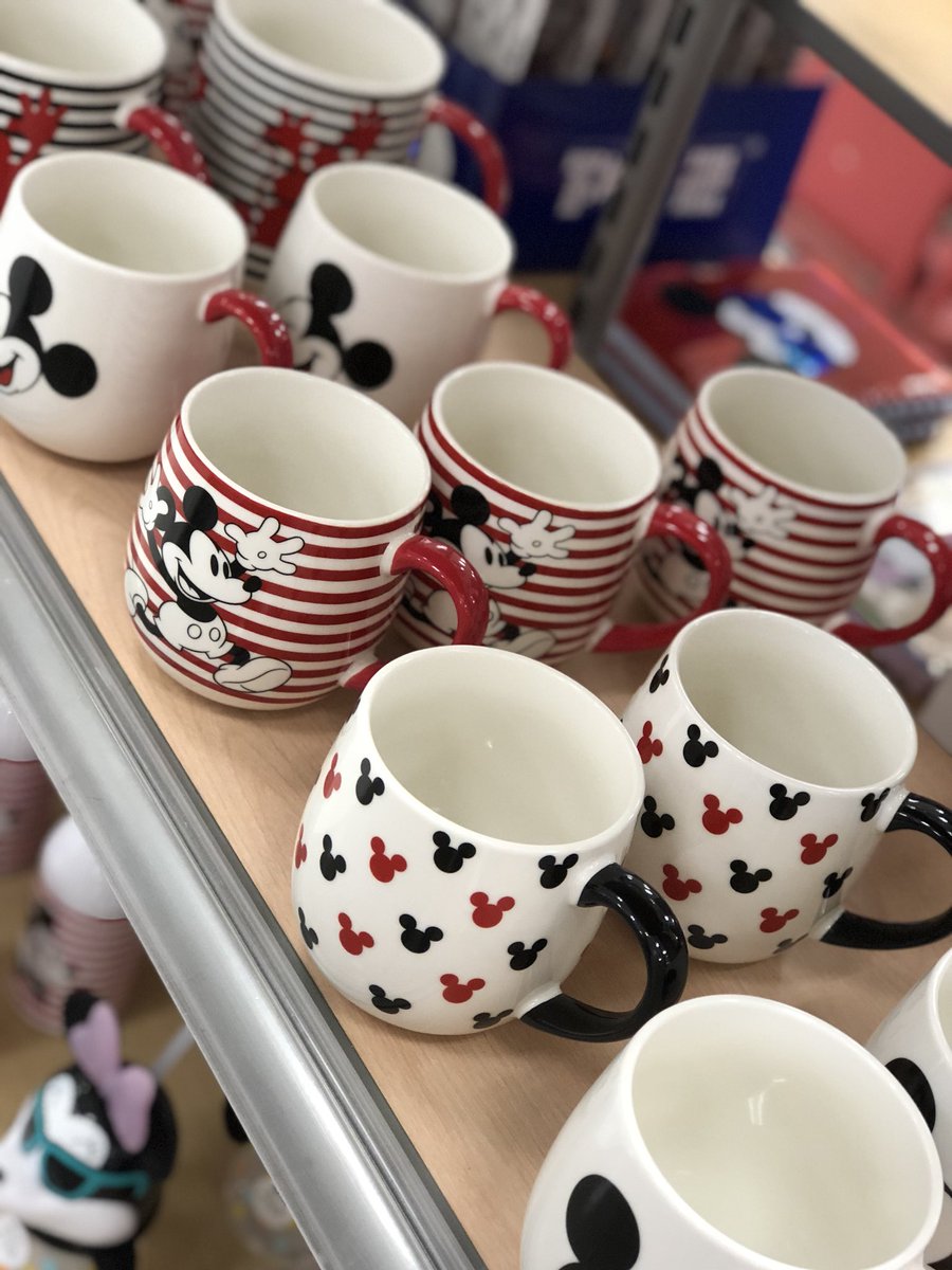 kiversonVMTL's tweet photo. Come and get your Mickey on!🐭 #mickeycollection #vml #target #T2169 https://t.co/AokXamVMqd