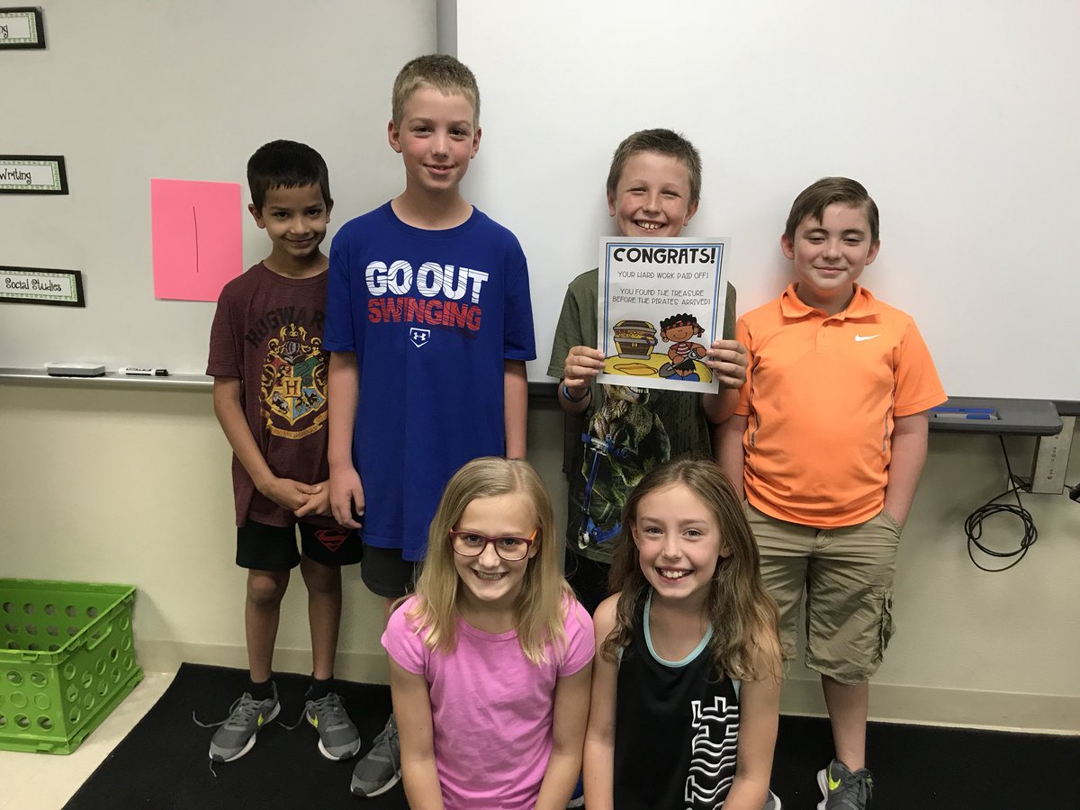 williamscubs's tweet photo. More successful students meeting the challenges of our escape room activity to find the treasure! #celebratelearning #engaged #learningisfun #ccescubs https://t.co/pBCGQUCEqa
