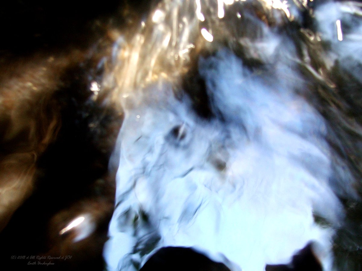 Earthunderglass's tweet photo. Brahma ~ (C) 2016 ~ all rights reserved ~ JTH 
Image Captured In A Moving Body Of Water #earthunderglass #WaterImage #fineart #digitalphotography #Scrying https://t.co/gFQ1MxiGZm