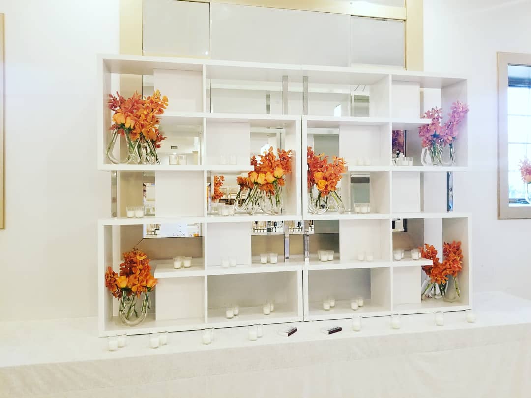 TastyEdge's tweet photo. Are you ready for Shabbos?? We are! Check out this Magnificent Candle lighting Station!🕯🕯🧡🧡  #Orange #Flowers #Candles #Weekend #shelving #mirrors

 ------------
"Because custom is what we do!" #TastyEdgeCatering #Catering #Caterer #FoodLovers #PartyPlanning #EventPlanning https://t.co/Gv7ShtDW9b
