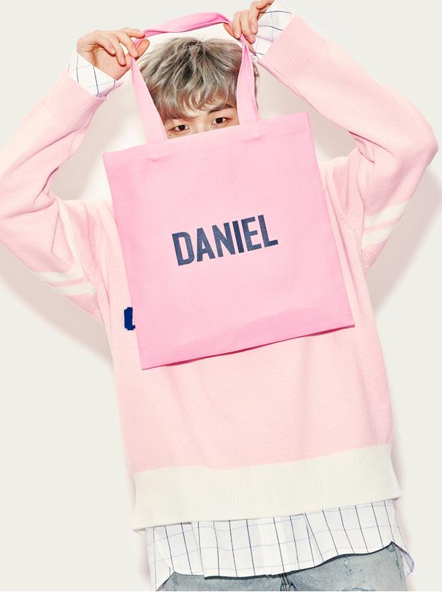 baleviph's tweet photo. LAP x DANIEL Merch is on Sale on gmarket now! Let me know if you guys want to sabay with my order!
#kangdaniel #LAP #Losangelesproject https://t.co/xaplQgNNav