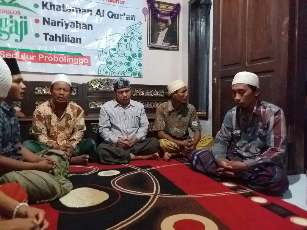 NgajiSedulur's tweet photo. Sedulur Ngaji
Desa Kalibuntu kec Kraksaan Probolinggo
Kabeh Sedulur Kabeh Makmur
#SedulurNgaji https://t.co/dm8UB5CmpK