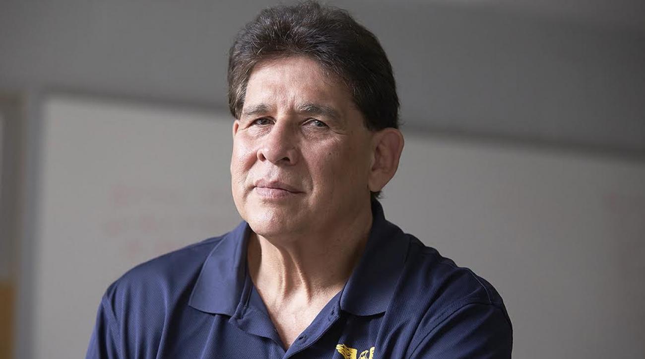 Happy Birthday to WWE Hall of Famer Tito Santana who turned 65 today! 