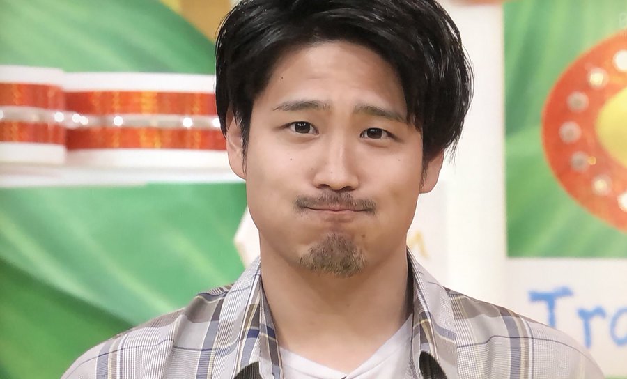桐山照史のひげがかっこいい 似てる有名人は 面白く いい人エピソード アスネタ 芸能ニュースメディア