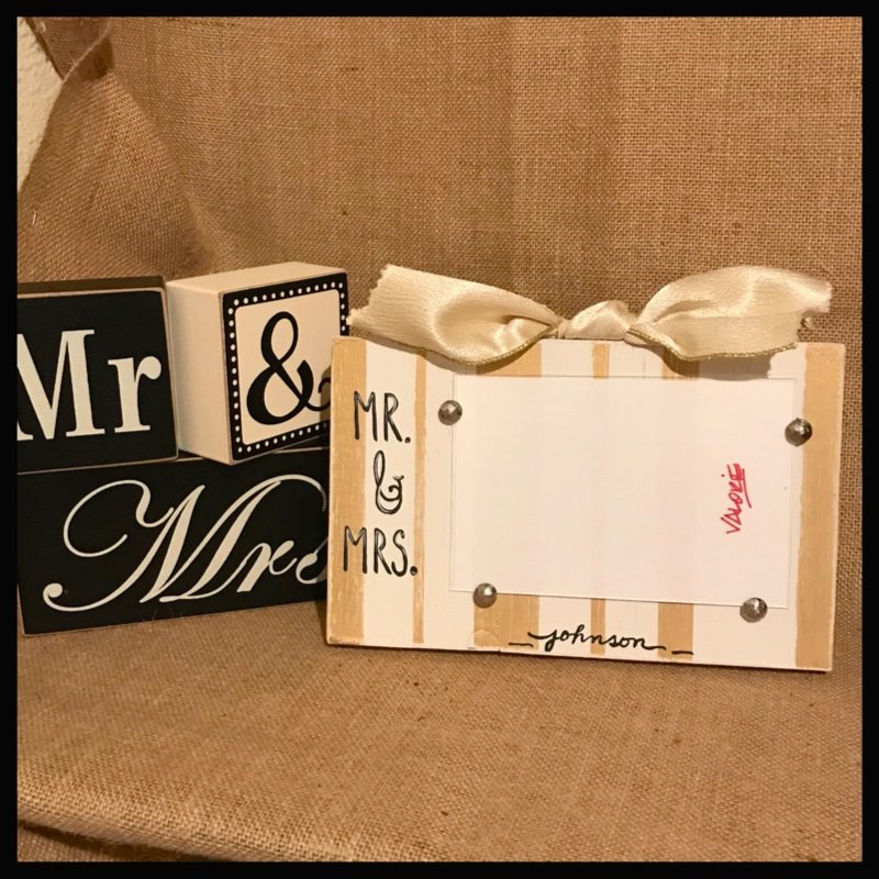 valorieoart's tweet image. our unique #handpainted #weddingframes will make them smile! order one for the most cherished #engagementgift or #weddinggift

#valorieoart #frames #weddingplanning #weddings #engagement #shesaidyes #ido #goingtothechapel @WeddingWire @theknot
ordering info valorie@bauercorp.com