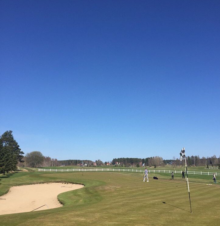KuortaneG's tweet photo. Nyt on #golfsää kohdallaan. Tervetuloa pelaamaan #Kuortaneelle https://t.co/dzCrMCXSIW