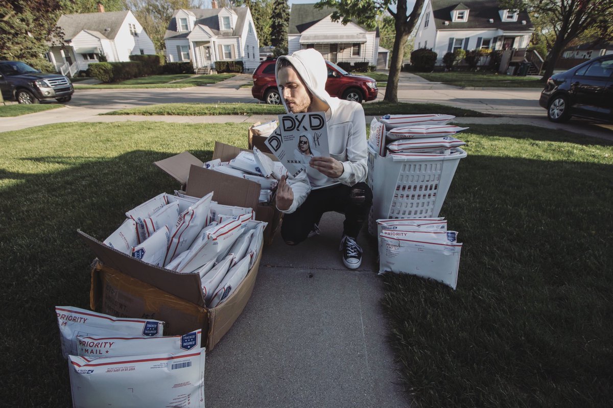 designedxdevin's tweet image. Last of the @designedxdevin orders shipped today! This has been an incredible journey already. Can’t wait to show you what I’ve been working on next! Thanks to everyone who picked a snow hoodie up! If you didn’t there are only a few left so go quick✖️✖️✖️✖️