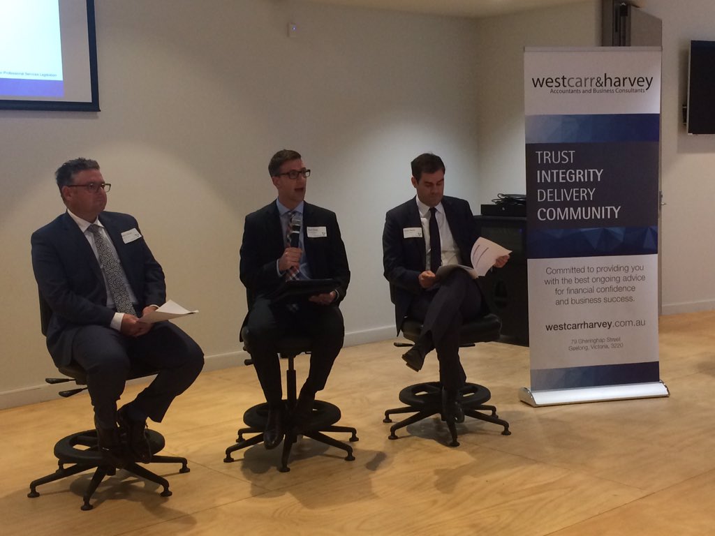 Localised tweet media