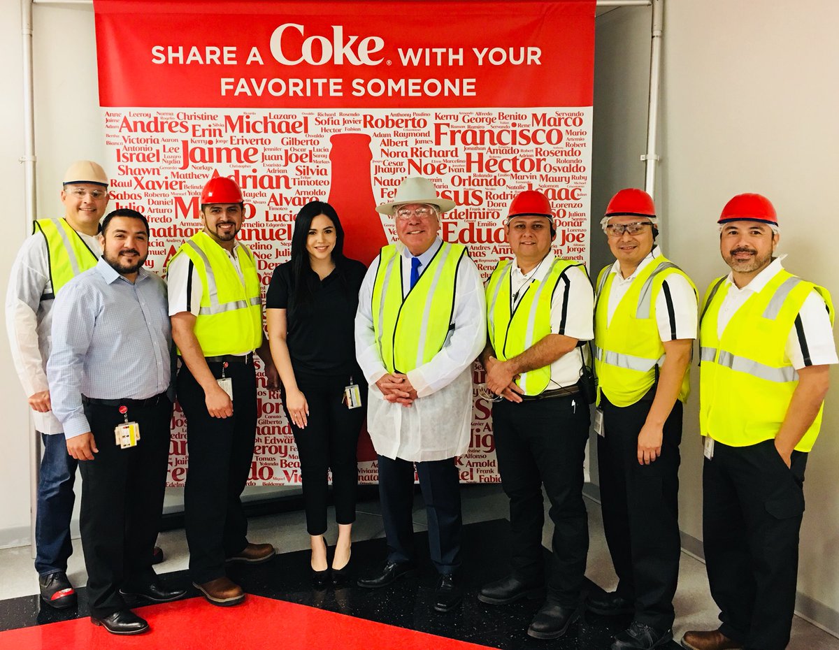 CLeRoyCavazos's tweet photo. Thank you @TxChuy for visiting @CocaColaSWB McAllen Bottling Plant your #leadership in the #TXLege is critical to our #CorporateMission in #SouthTexas #ArcaContal #CCSWB #StakeholderEngagement #BorderSafe #FDI #TexasSenate https://t.co/P42RNwSD6T