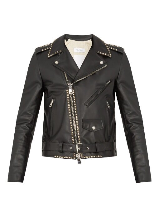 jaejoongstyle's tweet photo. (1) 🧥: VALENTINO rockstud untitled #20 leather jacket
📷: https://t.co/34QJOKCgeB and Harper’s Bazaar JP
(2) 👞: VALENTINO GARAVANI soul rockstud brogues
📷: brownfashion and Harper’s Bazaar JP 
https://t.co/FLkRCbpppr
#kimjaejoong #jaejoong #jj 
#김재중 #ジェジュン #金在中 https://t.co/3xTBuipUEG