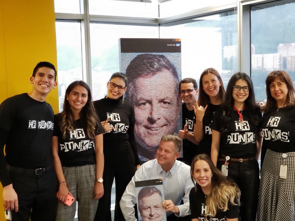 Paolasantosn's tweet image. Un día de orgullo por trabajar en la mejor empresa #proudtobeSAP por trabajar con las personas más espectaculares #SAPmimejorlugar y tener los lideres más lindos #lifestSAP thank you @StefanRies66