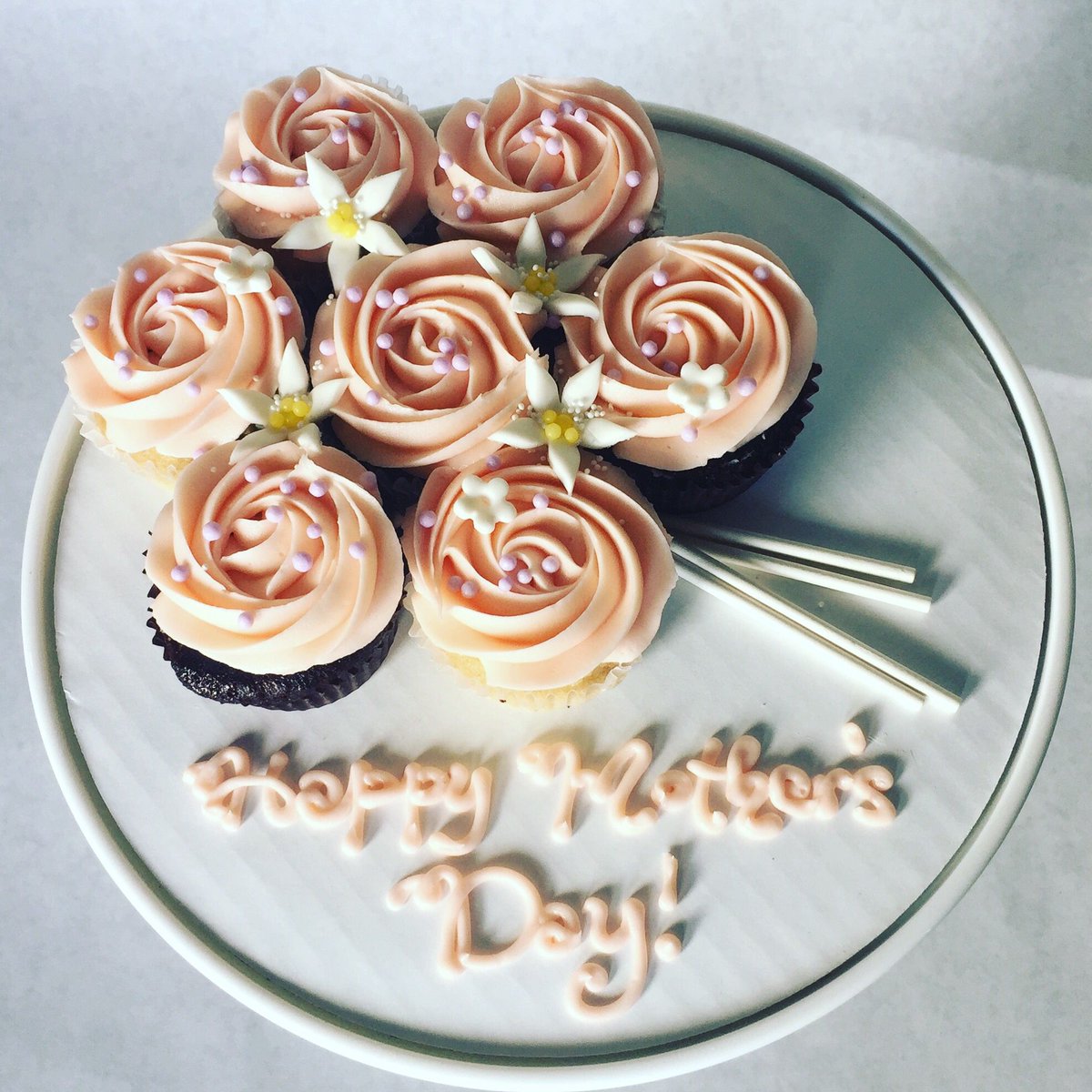 zestbakery's tweet photo. The countdown is on!! Mother’s Day pre-orders close tonight! Find the form on our website: https://t.co/cCTKwLpveq https://t.co/IvALX6oLop