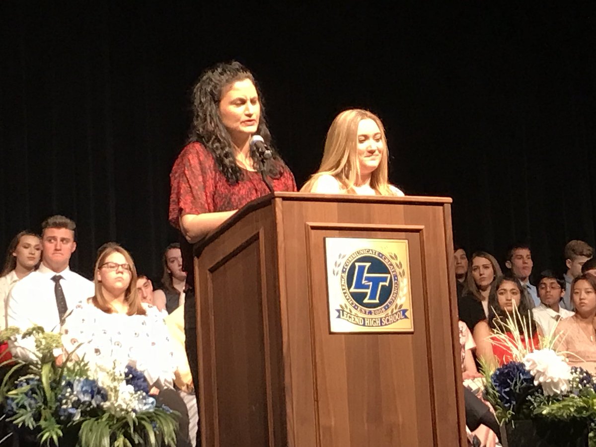 LegendTitans's tweet photo. Congratulations to Grace Krumwiede for the 10th grade Edge award! https://t.co/ws7qPbqLRG