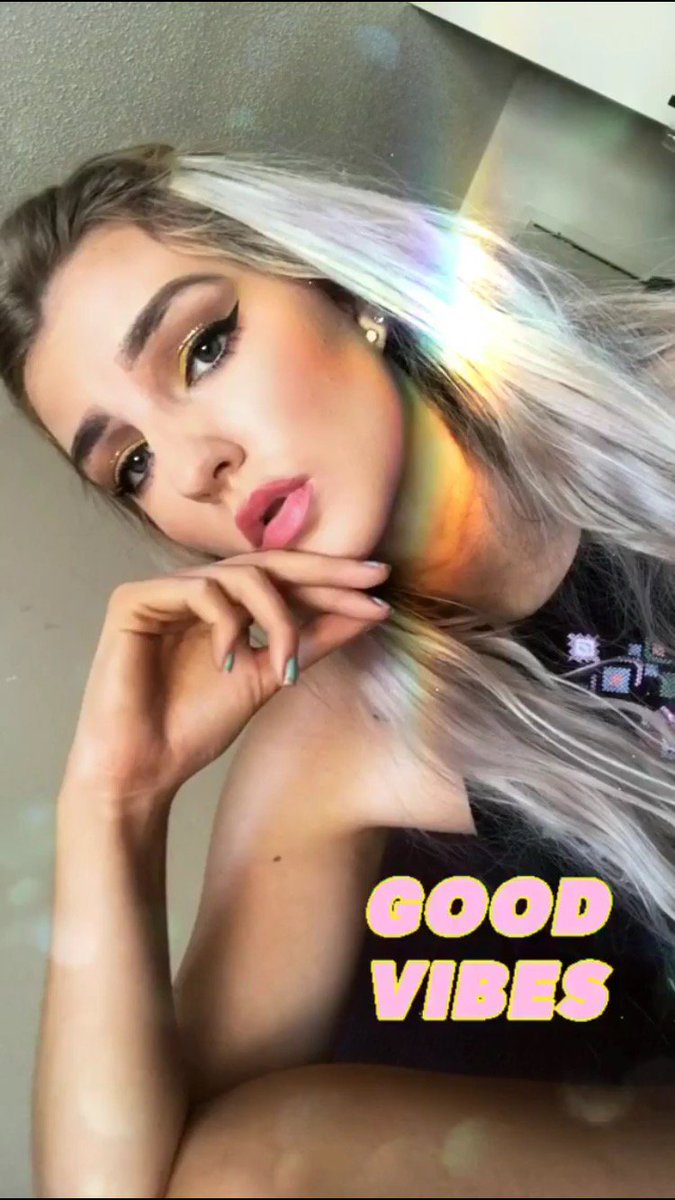 harmonie_97's tweet photo. Hey twitter it’s been a while...here are some good vibes for your feed ✌🏼 https://t.co/4IpsYEzdzi