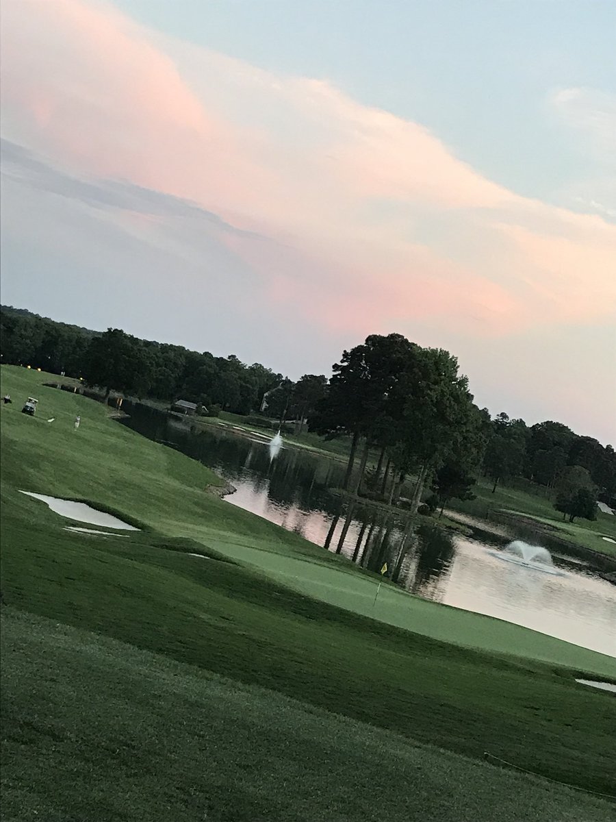 No words 🙌🏻
The BEST country club. So thankful to be a member ⛳️
#pleasantvalley #golfarkansas #bestofbest