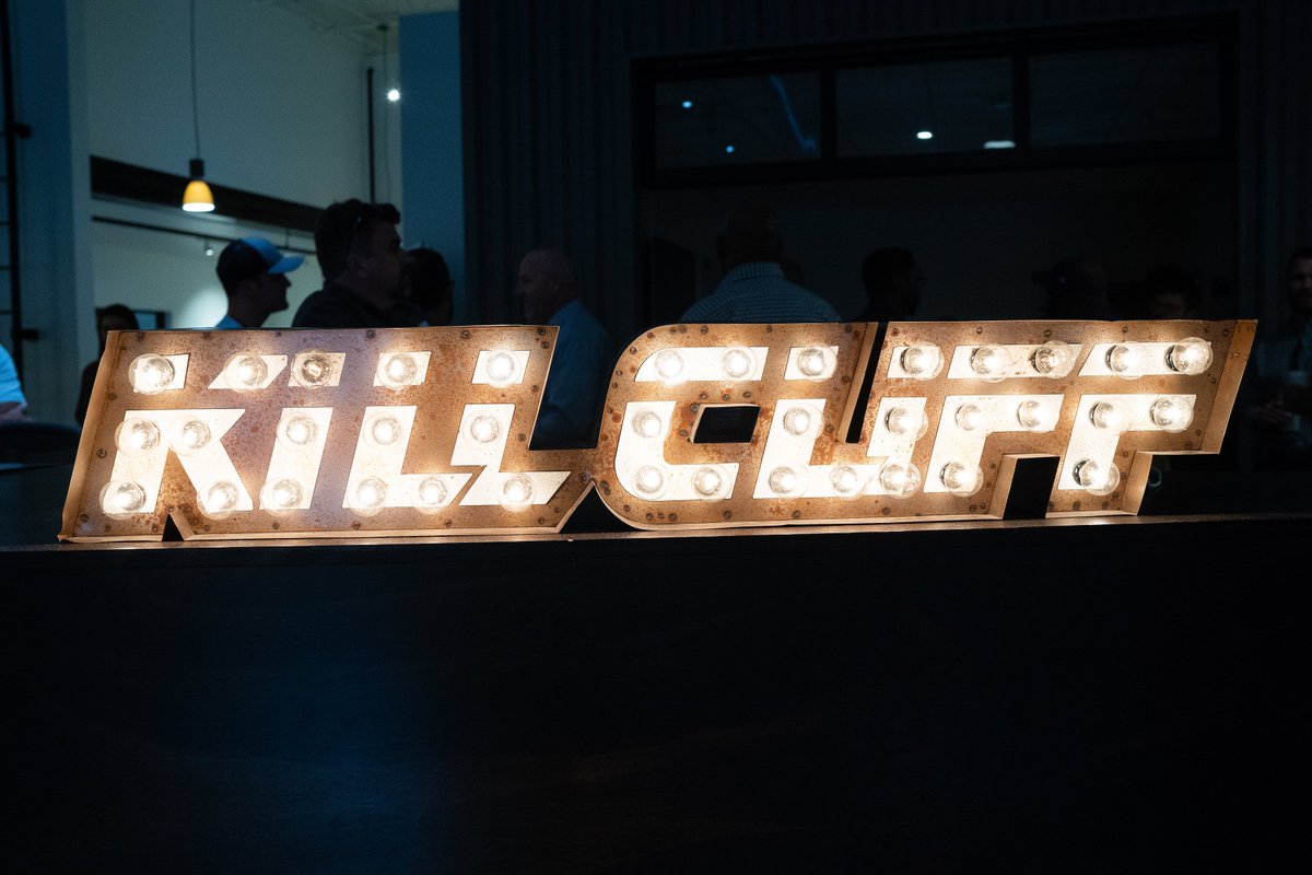 joesroka's tweet photo. Amazing Bunker Brews ATL event hosted by Kill Cliff. Special thanks to our speakers Navy SEALs and entrepreneurs Chris Irwin and Todd Ehrlich. We were also happy to partner with Mike Turkenkopf and the Navy SEAL Foundation.
#bunkerlabs #bunkerlabsatl #killcliff #gutenbeer https://t.co/QFBkzPrulv