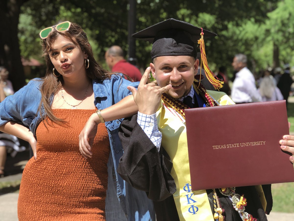 _TheThrone_'s tweet image. My brother is the FIRST in our family to graduate from college and he won’t be last #IMNEXT