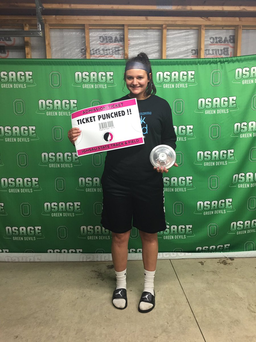 1st place - Sumner Fredericksburg!! #discus #ticketpunched #osage #ighsau