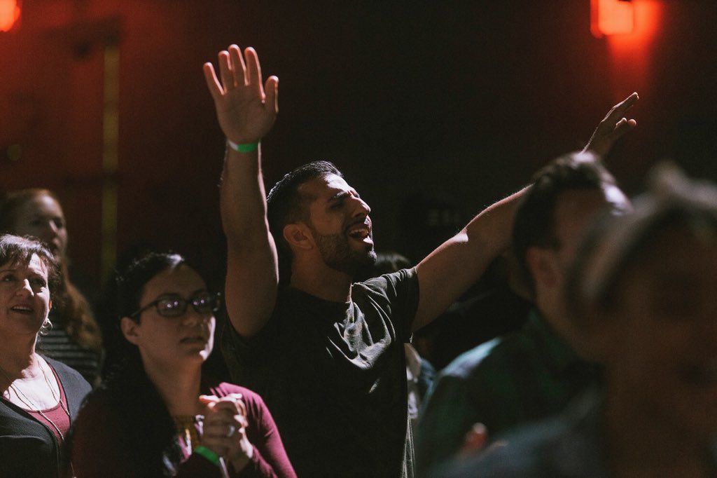 expression58's tweet photo. At #SaltLA, with voices lifted & hands raised - with hearts engaged & eyes fixed on heaven, we sang a new song of worship, flowing with unity, agreement, and expectation.
Such a dynamic worship experience forged His Kingdom in our midsts. https://t.co/R54wXqjD4N