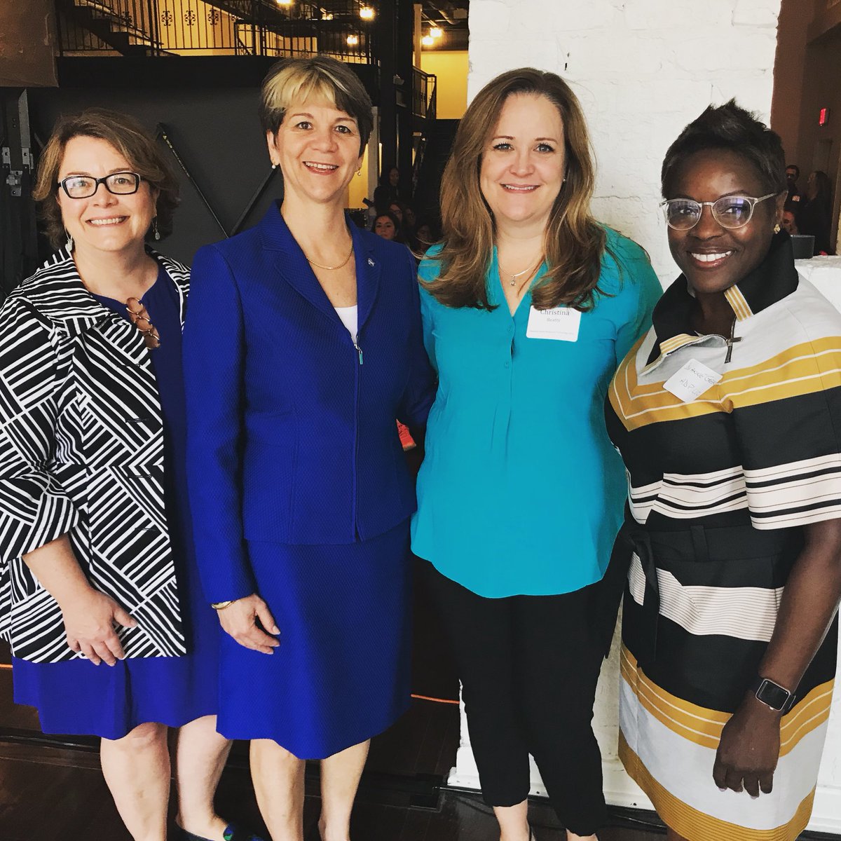 OneADPNorfolk's tweet photo. OneADP Norfolk and PRA Group both partnered to sponsor the Hampton Roads Women In Technology Hidden Figures event. Pictured: (Left, Deb Cassidy, CIO PRA Group; Renee Wynn, CIO NASA; Christina Beatty, PRA Group; Dianne Greene DVP/GM ADP) #oneadpnorfolk #winasone #innovatenorfolk https://t.co/2T5tmIiRRb