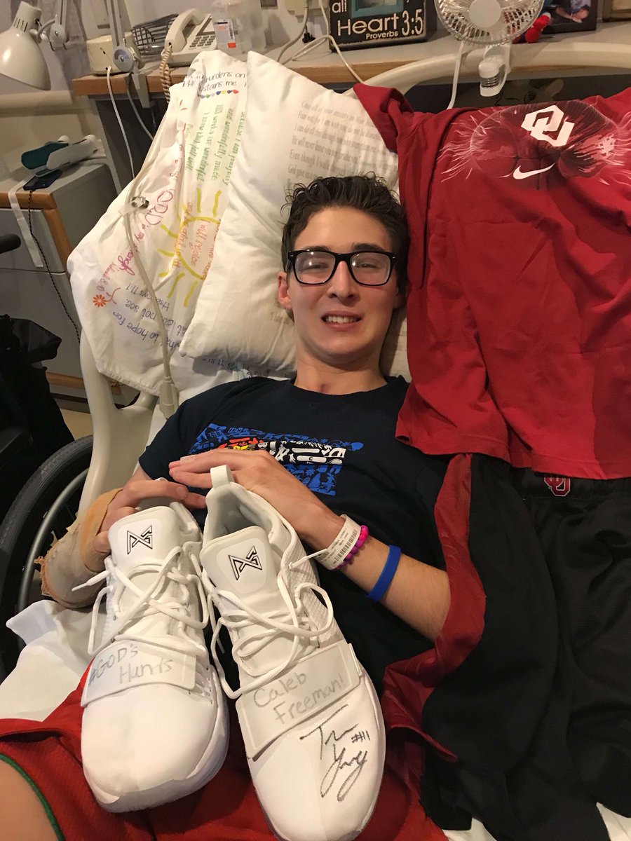 This guy Caleb Freeman is a warrior!! He was on his way to watch me play for the 1st time when he got in a major car accident... this kid has battled &amp; battled and I’m so glad I was able to help put a smile on his face by giving him some gifts &amp; my 22 Assist game shoes🙏🏽