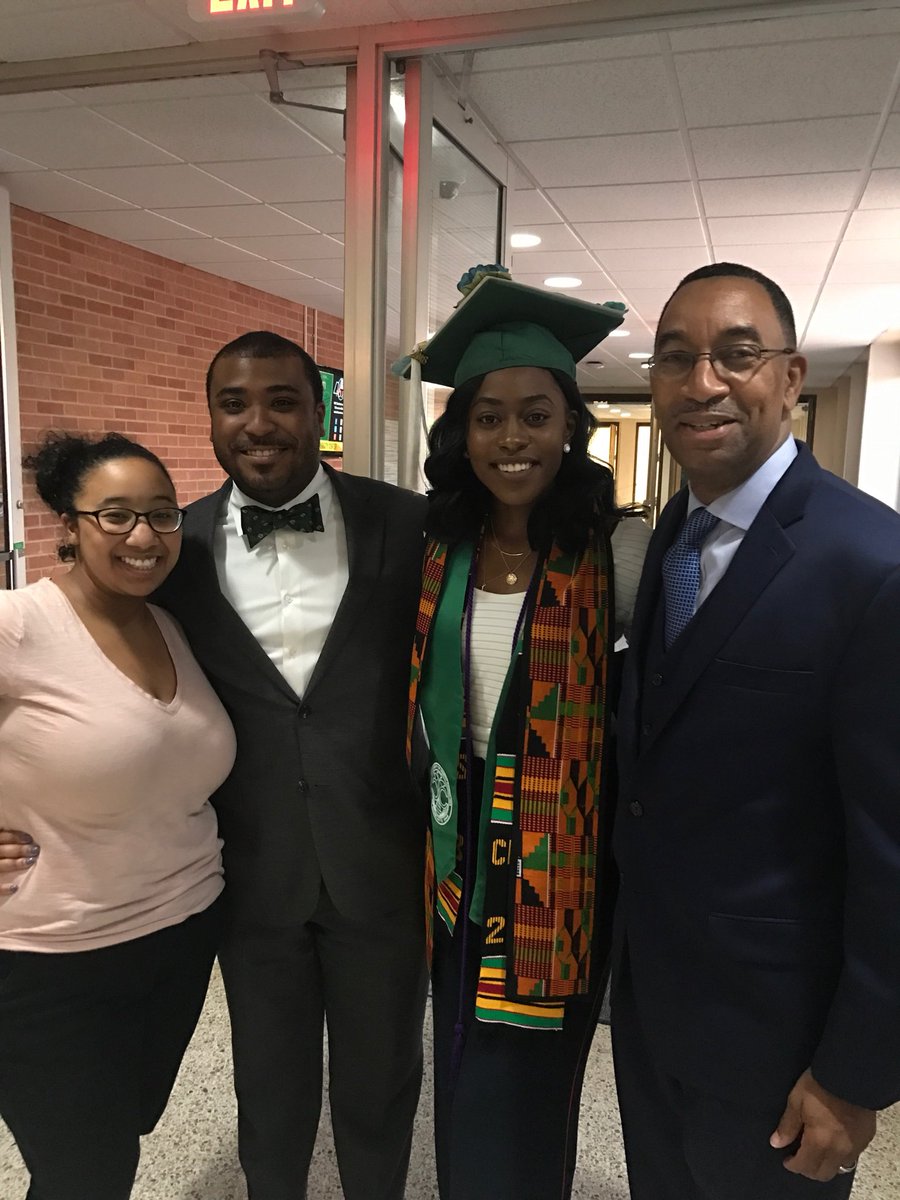 TerryBrownCLT's tweet photo. Had a FANTASTIC time celebrating the black graduates at @unccharlotte with the @UNCCharlotteBAC. Over 70 students participated. Special shout out to Ms. Ashley Luyindu who was our awesome intern on Team Mitchell last year. All this #BlackExcellence #NinerNation https://t.co/JSw8oghvgP