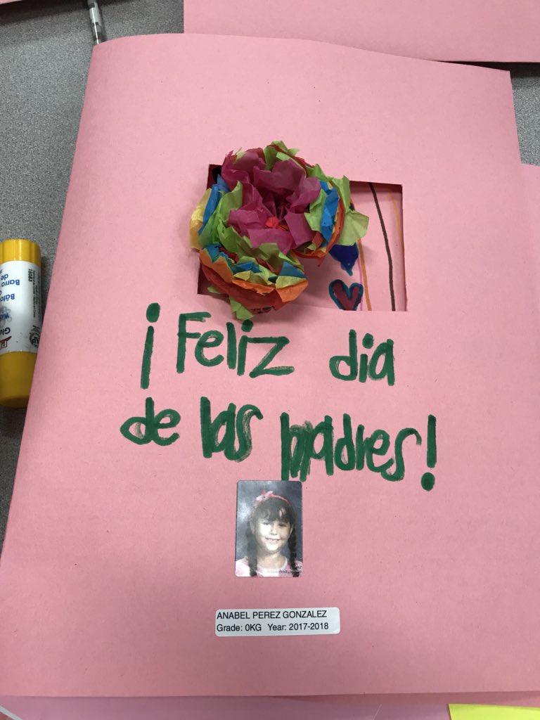 Mariamay33's tweet photo. My students were very excited working all day making Mother’s Day cards and taking their plants home. What a busy day!! I am exhausted 💤 https://t.co/ctoU63jFCM