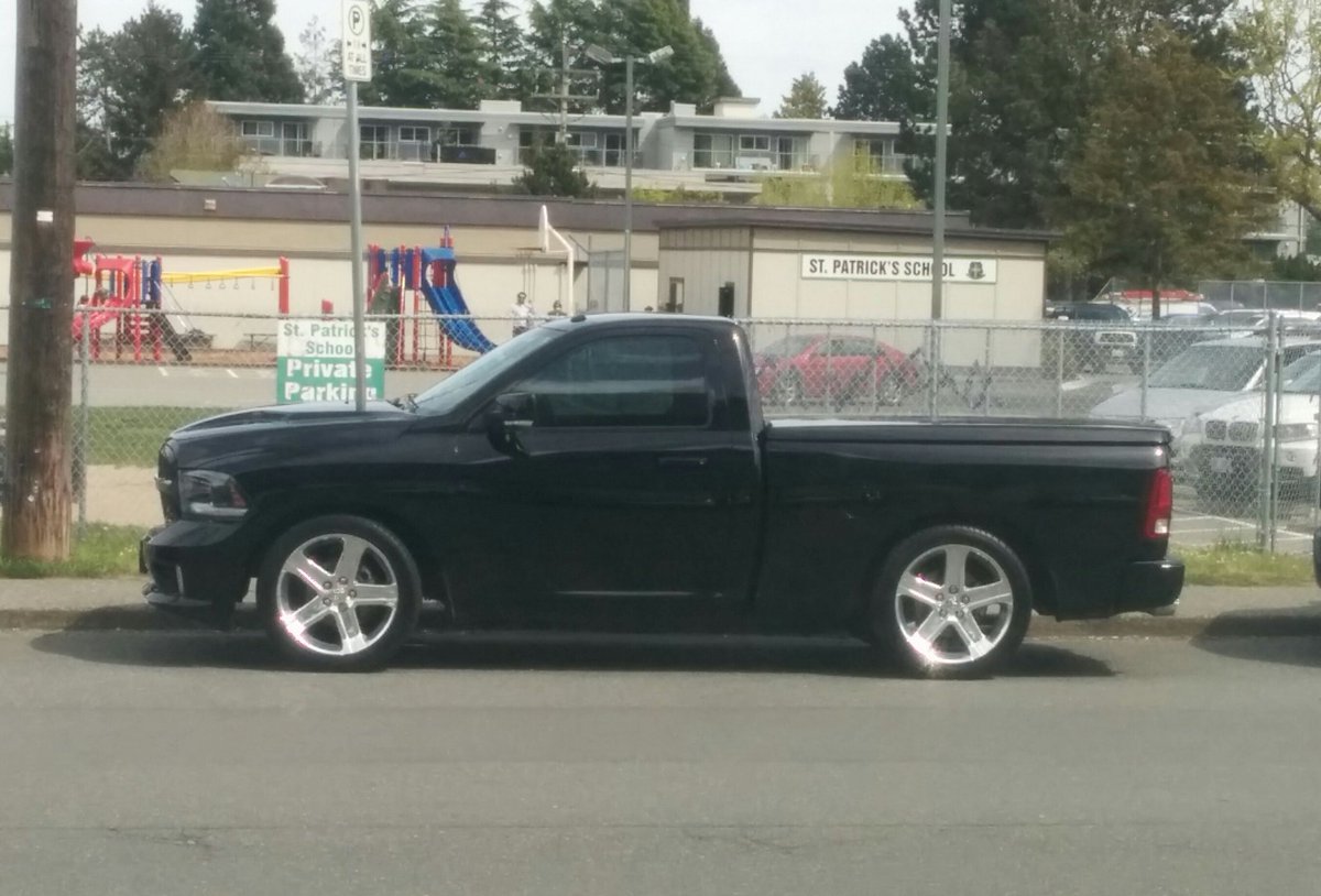 _JRWitt's tweet image. #truckspotting #shortbox #hemi #ram