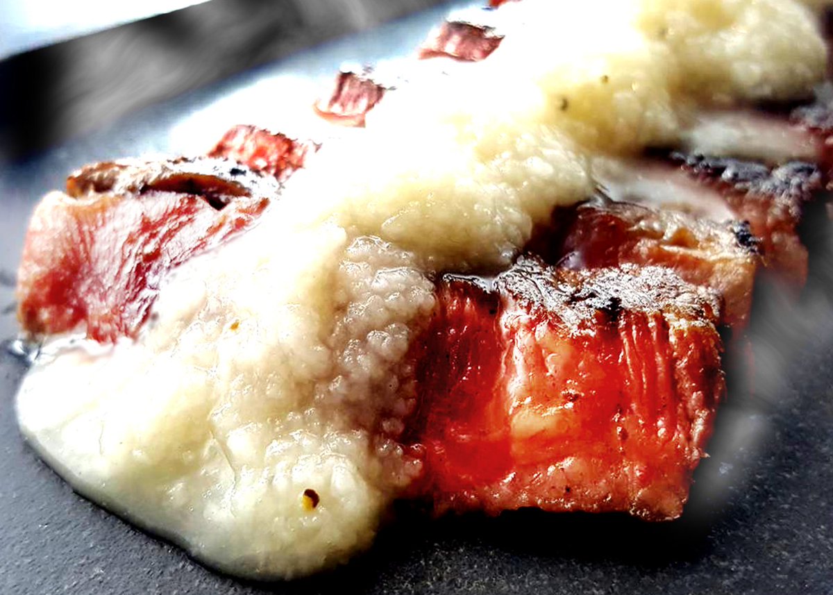 PRTIMES_GOURMET's tweet photo. 肉の祭典！松阪牛食べ放題が2980円！今話題の肉寿司やローストビーフはもちろんステーキだって食べ放題！！ https://t.co/zlPSVnbuoo https://t.co/cTD7r1R7Q8