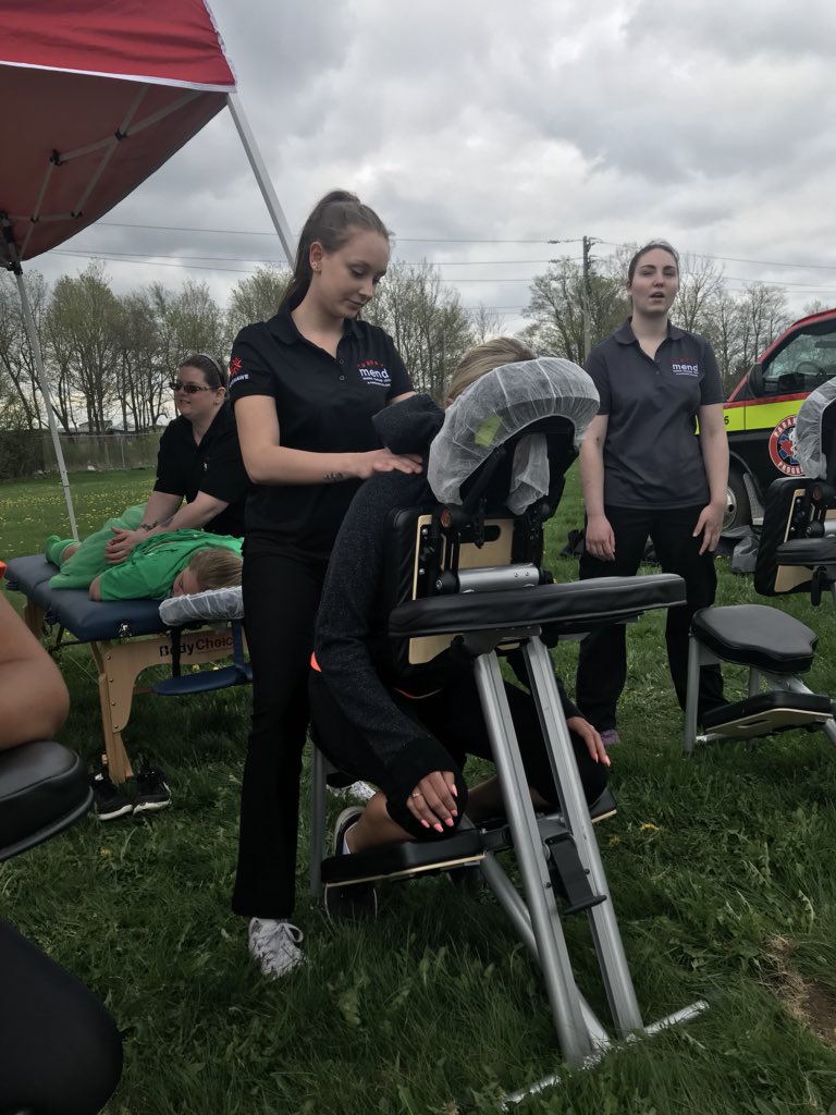 LCDIA's tweet photo. A much deserved massage after soooo many laps! @ClarkeRoad #wellness #ONERUN2018 #TogetherWeFight https://t.co/qc62Sjd2v4