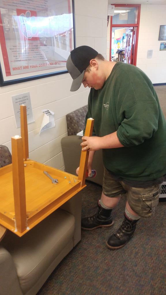 HillcatRobotics's tweet photo. #hdhspride
Fixing the upstairs hallway table https://t.co/aA9vfcMN2F
