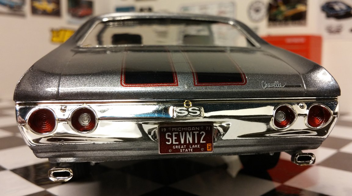 RetroShowJoe's tweet photo. @chipfoose @Velocity Just wanted to share my newest 1:25 model creation. Made from 5 different kits to add more detail. Just need to enlarge 25x! https://t.co/9QBwdsrdxM