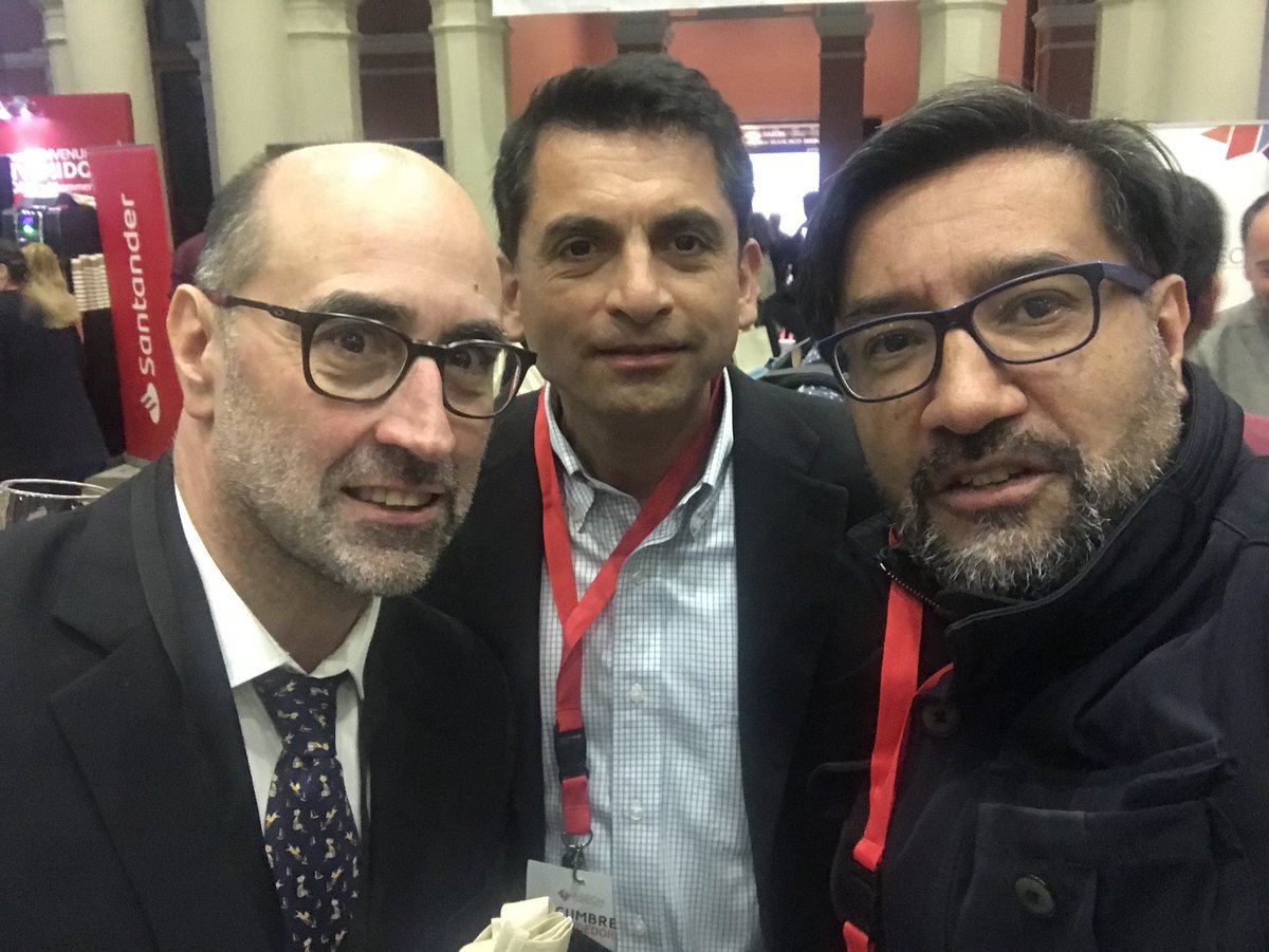 rcorbal's tweet photo. Los emprendedores de @partnerschile presente en la #CumbreAsech @ASECH_ag #SomosFuturo #esConZapatillas #rcbLC @muni_lascondes #LasCondes #instaLasCondes #eventodeldia https://t.co/U6wyB2tgDq