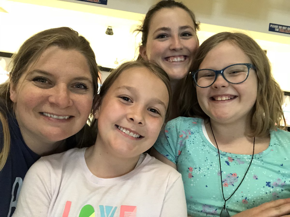 MrsHarris4K4C's tweet photo. Fun afternoon of bowling with these PTA auction winners! #5HRocks #relationshipsmatter @Mrs_DevinEllis @RStar512 @RSElemPTA @theSMSD https://t.co/8tKZQJt3Kn