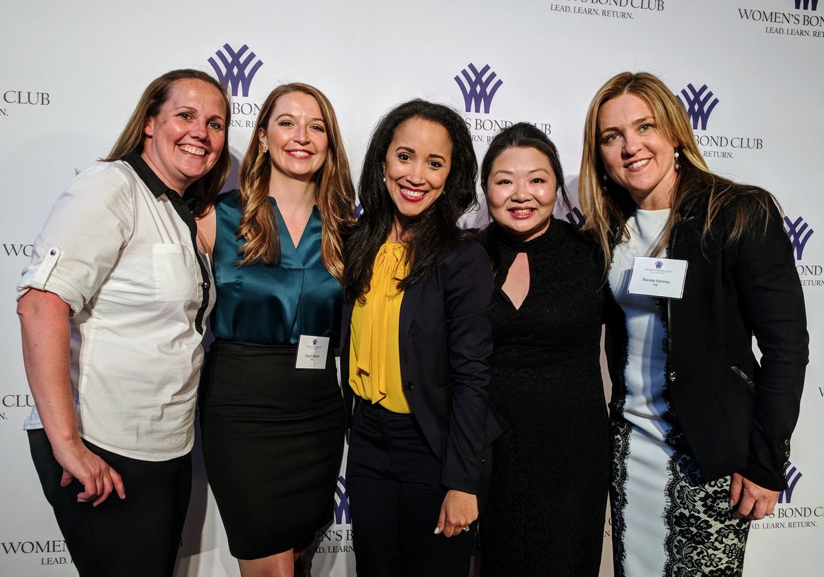 chiyunj's tweet photo. When stars collide, firework happens. When 5 @FISGlobal #RisingStars gather together celebrating our newest addition, it's a day worth being noted for. @wbcny #2018meritaward #fisGFS https://t.co/aAfyF5PThP