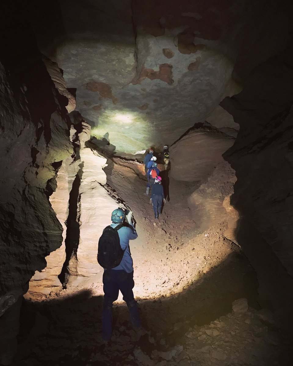 Exploring new passages
 #caving #cavearchaeology