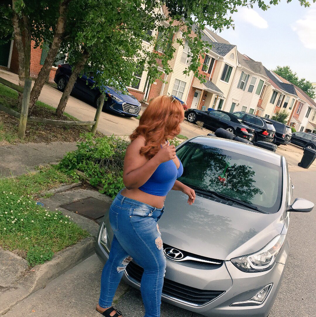 ImaneNiyea's tweet photo. #20Bitches 🎈 https://t.co/j1McxuGocV