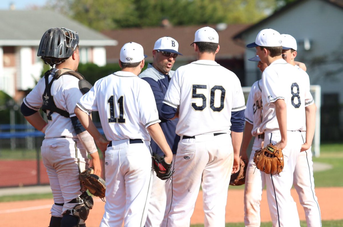Come support your Varsity Baseball team this Friday afternoon (5/11) in the first round of the Nassau County Playoffs against South Side. 4:30pm game time. Go Eagles!!! ⚾️🦅
