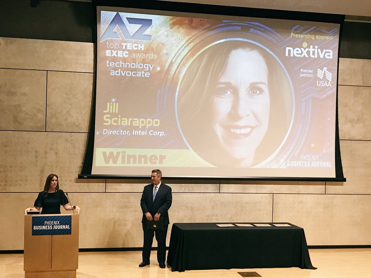SarahVedas's tweet photo. Congratulations @JillSciarappo on your tech advocate award! Your work in the autonomous driving space is inspiring. #pbjtoptech https://t.co/HTiozRCTY5