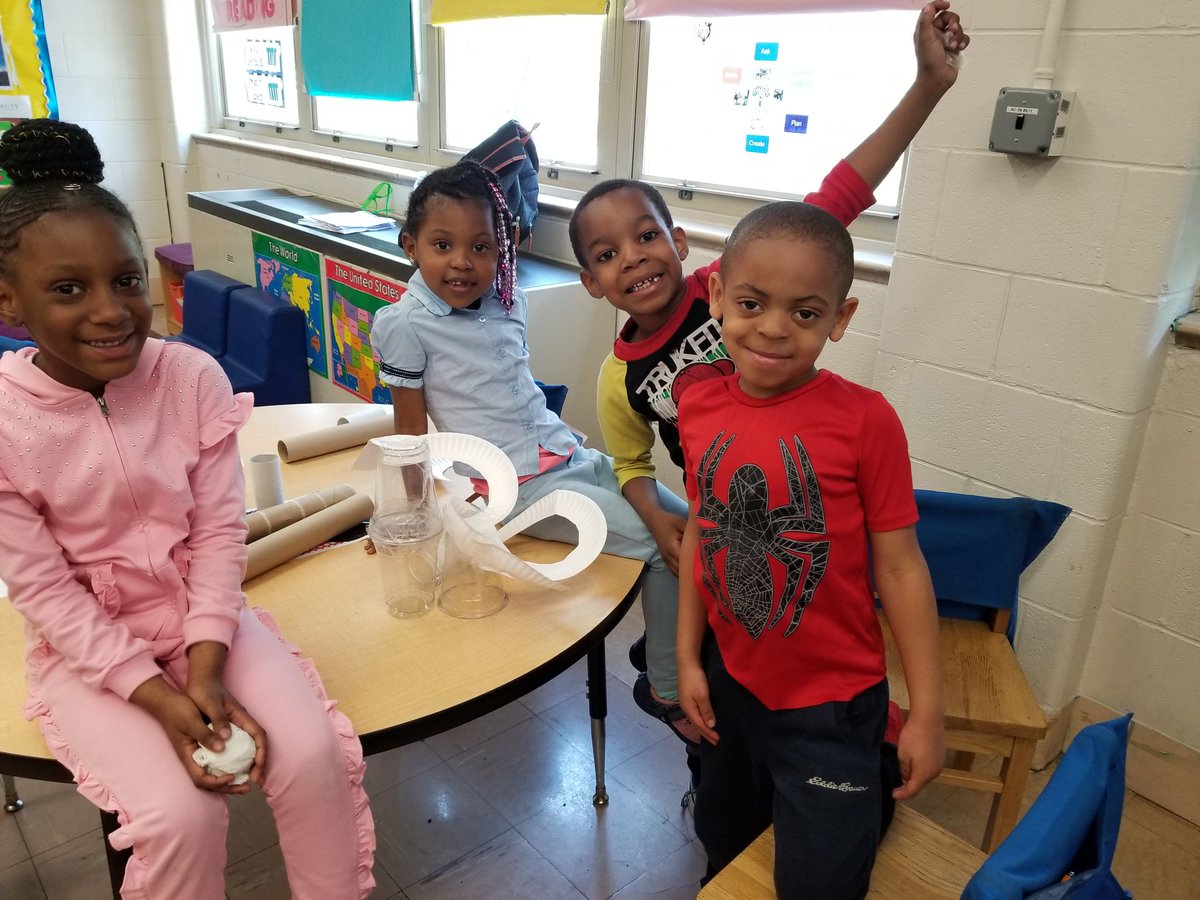 MsCandelaria_K's tweet photo. Kindergarteners very excited to share their marble roller coasters. #oneSTEMchi @TiltonSTEM https://t.co/z41aBMGHGJ