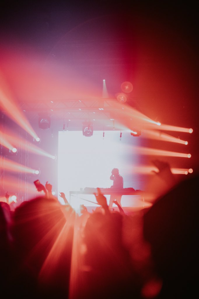 kyralee2011's tweet photo. Absolutely love the music scene that the Twin Cities has to offer โจ hopefully see yโall at #soundset ?! ๐ #soundsetphotographer https://t.co/TEqxjZhTrC
