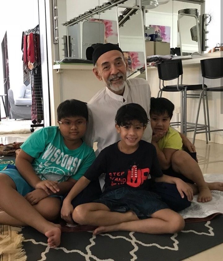 5 Perkara Yang Sangat Misteri Pasal Keluarga Tiri Najib Soscili