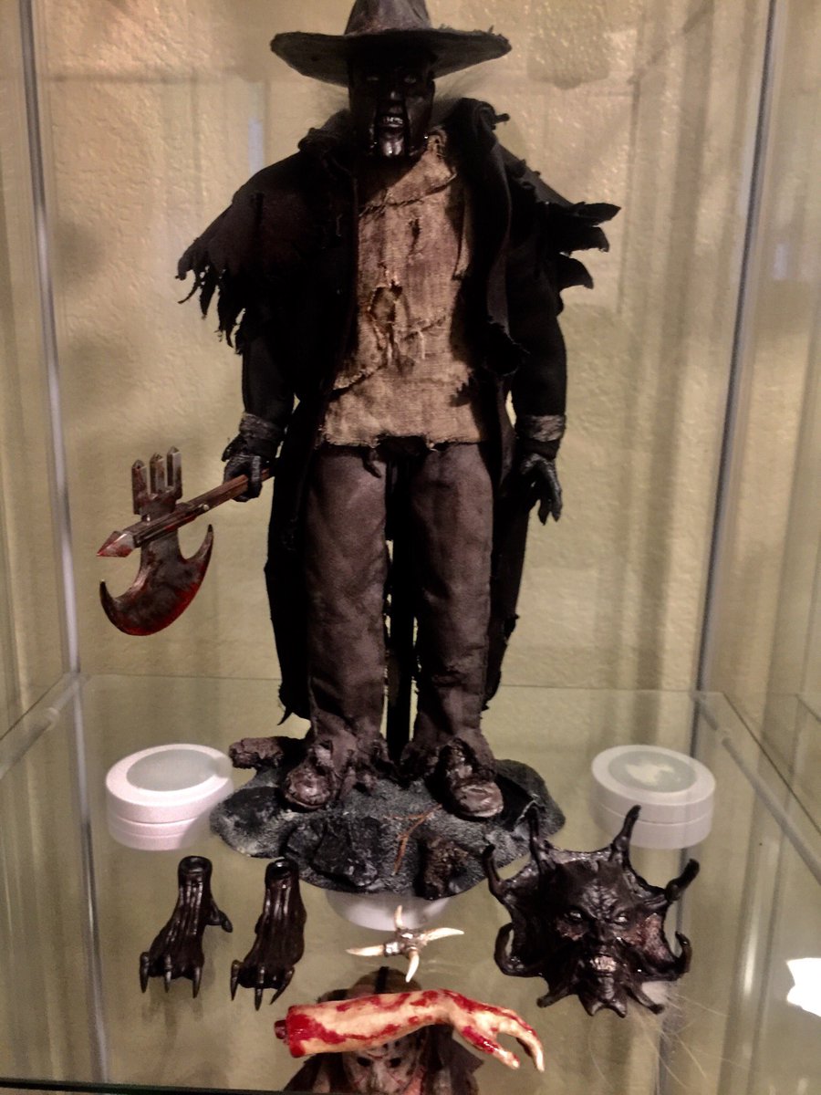 JordanRochon5's tweet photo. #jeeperscreepers #creepcustoms #sixthscale #horror #customfigure https://t.co/6mDDR1J5A6