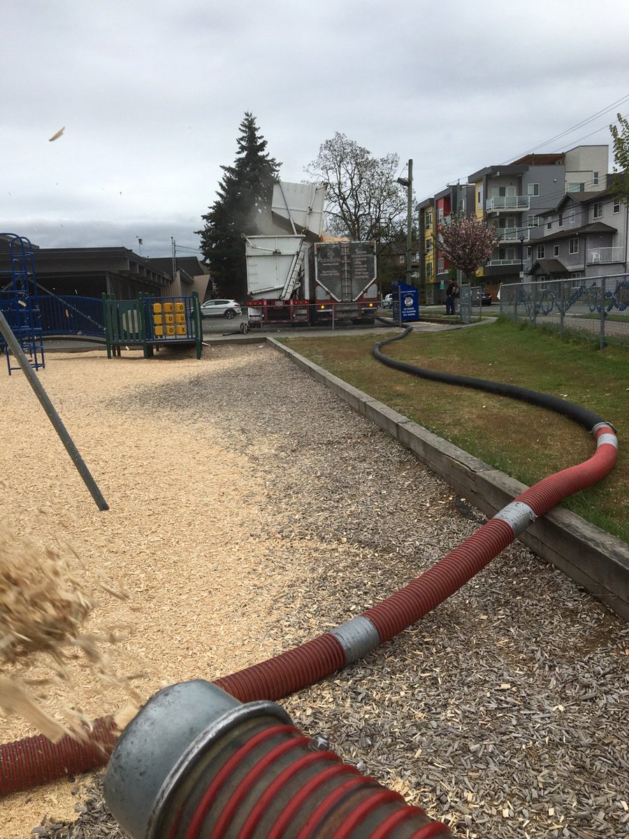 denbowltd's tweet photo. did you know?  
we work on the Island 
+  we have a reload trailer that 'tips' into blower trucks
+  we make PlayChips for playground safety surfacing  
= high efficiency, time and labour savings!
.
.
#YourProjectPartner
#yeswecan
#expressblower
#denbow
#Playgrounds https://t.co/CwF9To73FA