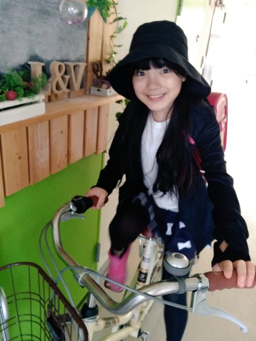 Twitterのコスプレ画像25