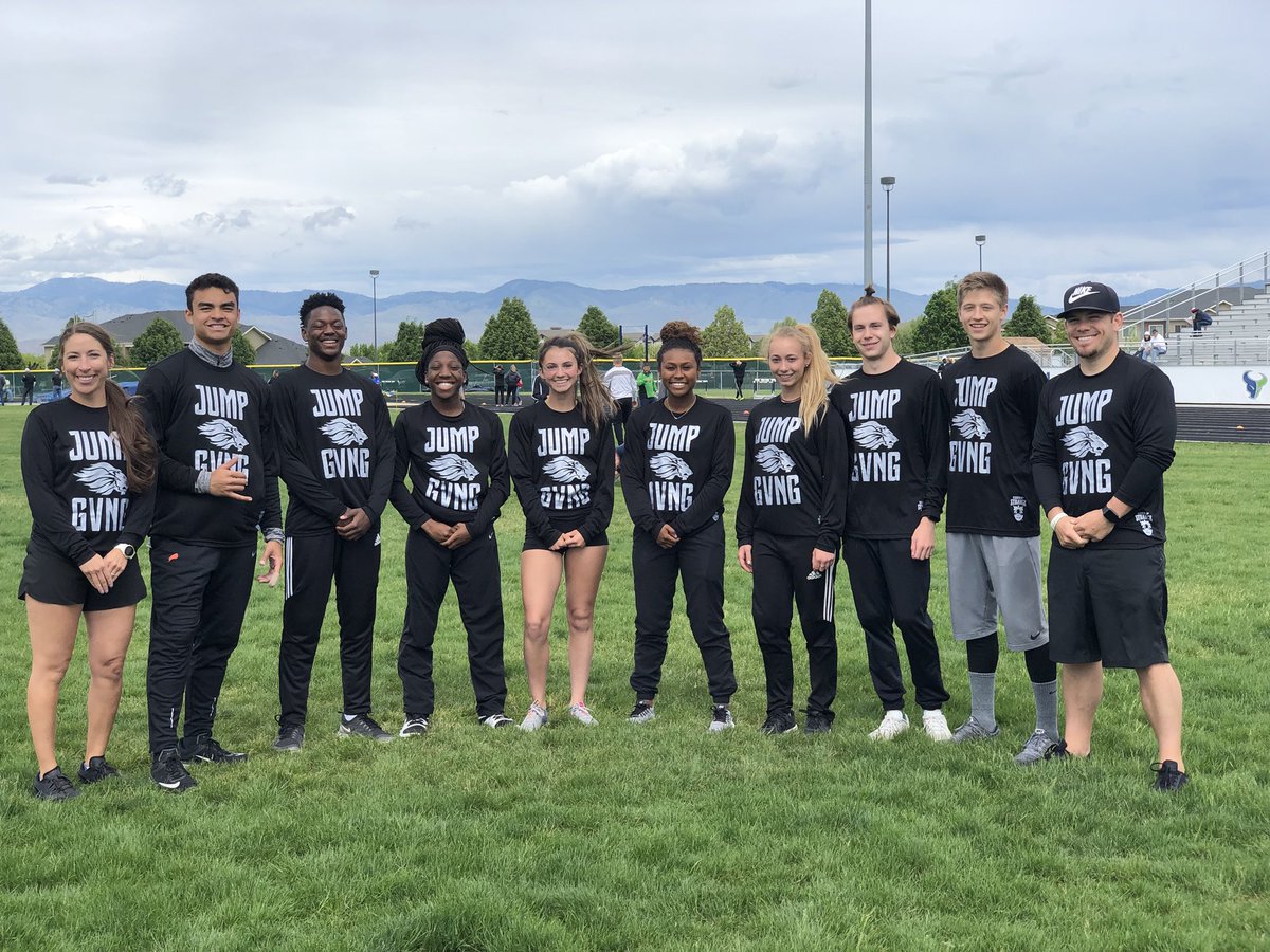 MrBurton09's tweet photo. So grateful to coach these amazing athletes this year. This year is a special group not because of their performances (which are amazing) but the kind of teammates they are. Everyday we laugh, clown, and more importantly support each other. 

#JumpGVNG #BorahTrack #ProudCoach https://t.co/aTuTOcarlV