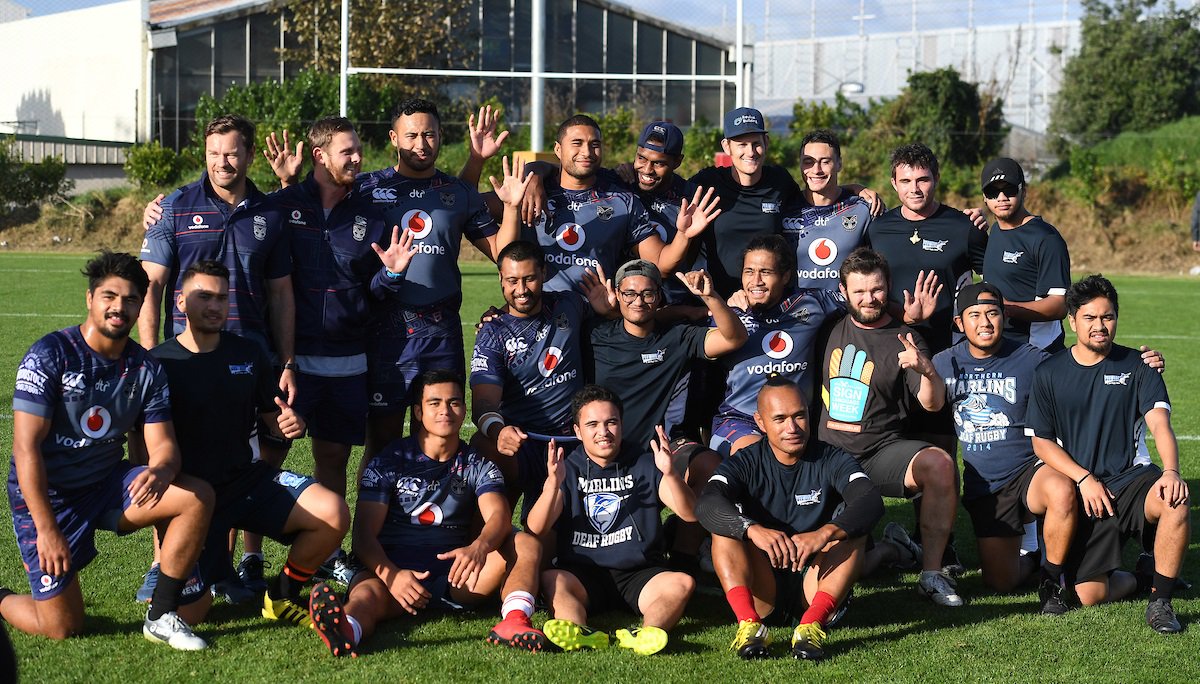 NZWarriors's tweet photo. Great fun supporting Deaf Aotearoa this week.
#NZSign #SignLanguage #HarveyNormanCommunityWarriors 

@PhotosportNZ 

[Story and photos] https://t.co/EeDpvXfIuc https://t.co/QoE0JHm6ub